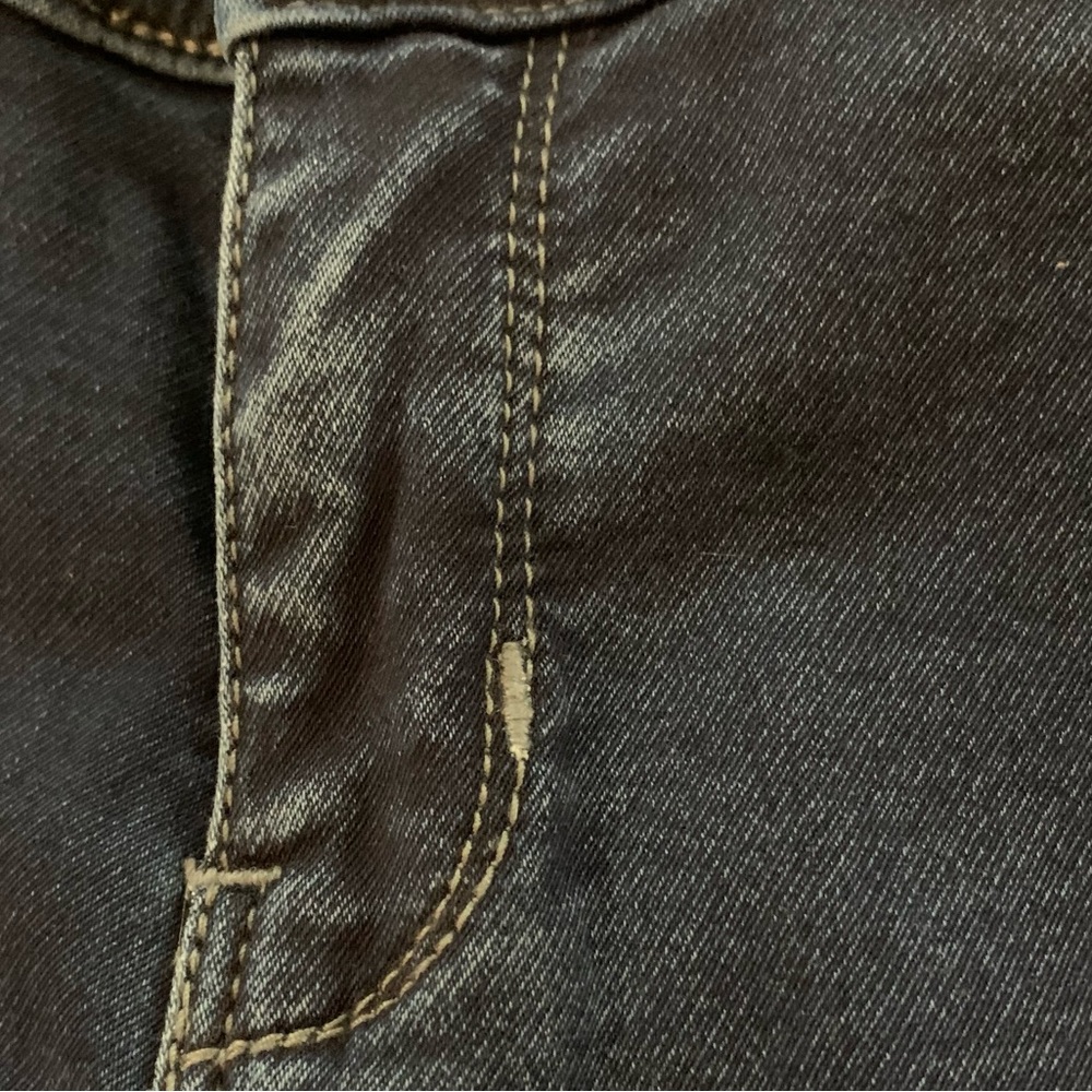 Burberry Skinny Jeans - Picture 9 of 10